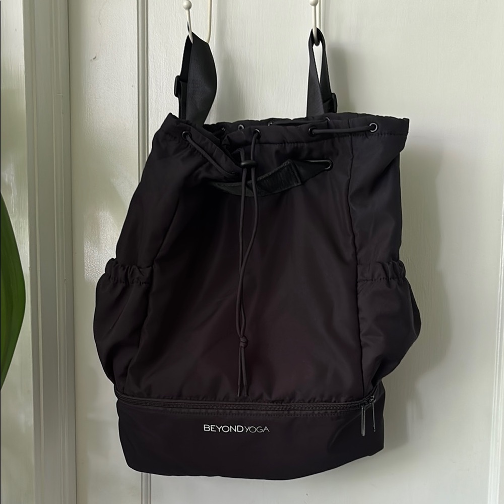 Beyond Yoga Black Backpack with Timeless Minimalist Design EUC